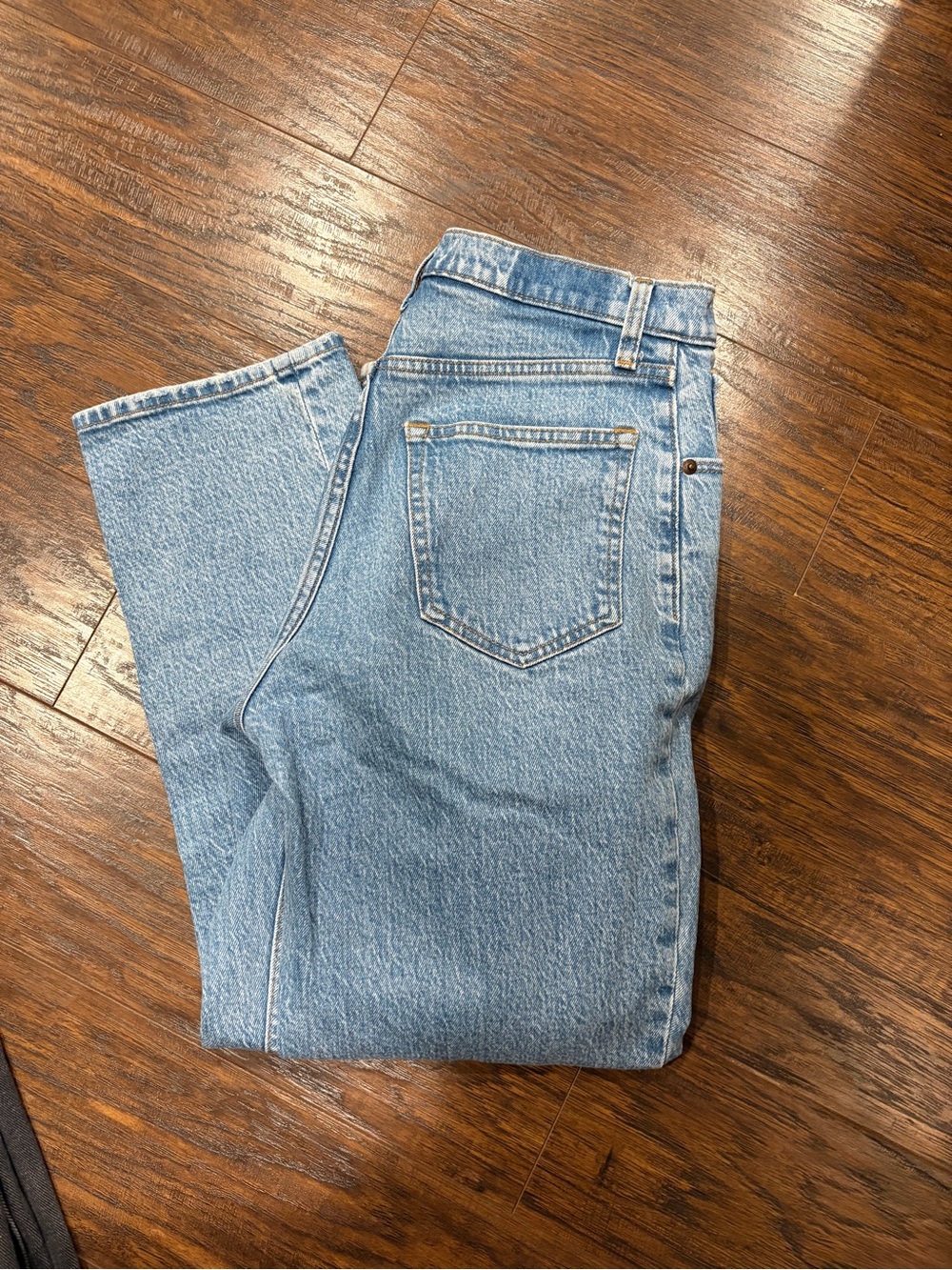 Abercrombie & Fitch Light Blue Ankle Jeans - 26